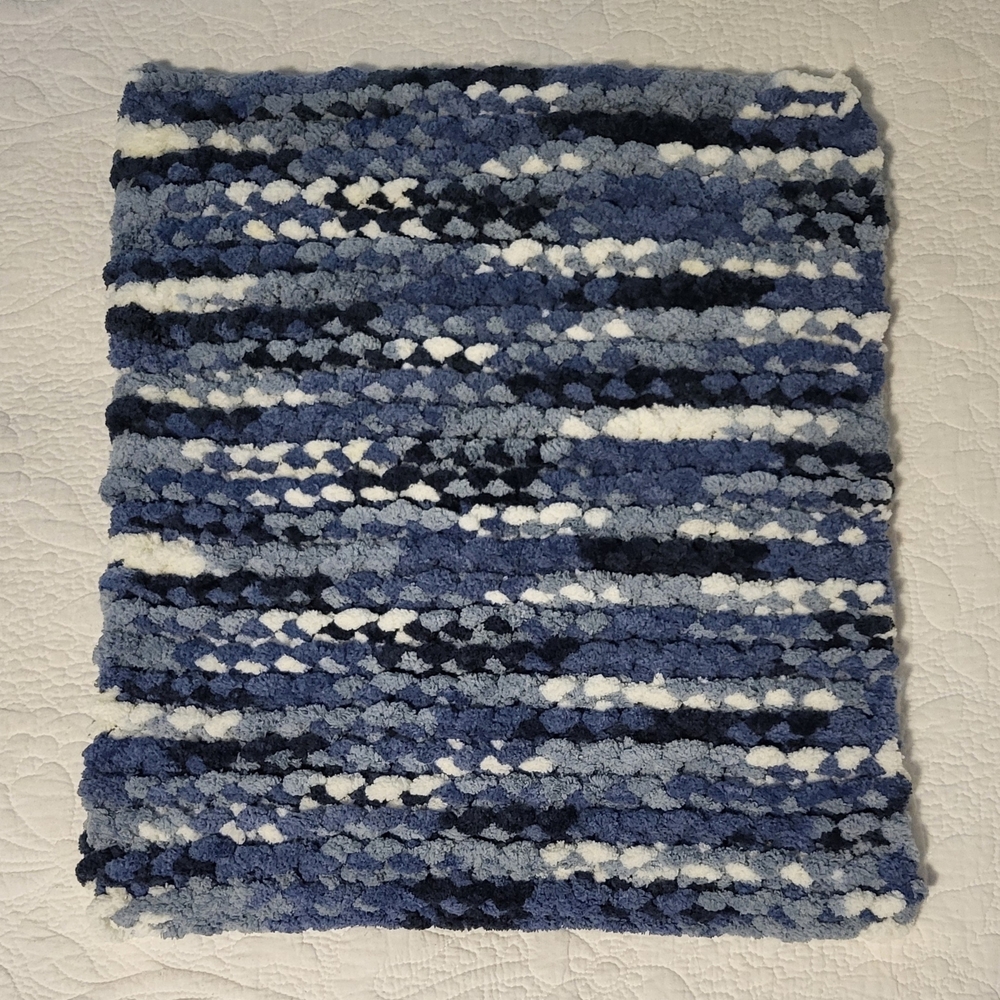 Hand Crafted Knit Pet Pad Blue and White Size Small
